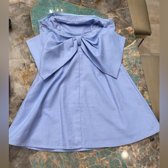 NWT Altar’d State straplesss blue mini dress with bow - Picture 2 of 7